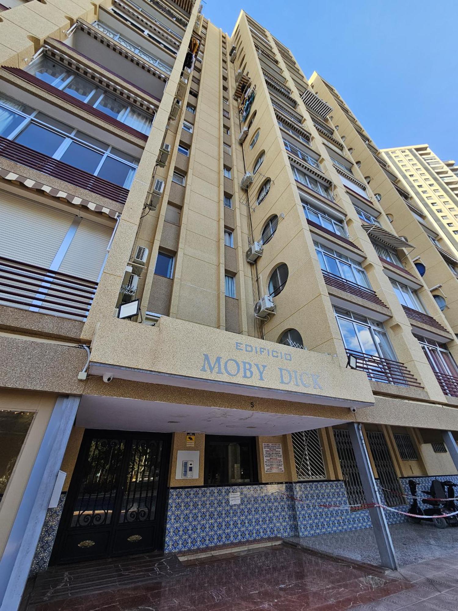 Apartamento Moby Dick If Benidorm Luaran gambar